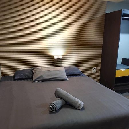 9 Hostel Chiang Mai Dış mekan fotoğraf