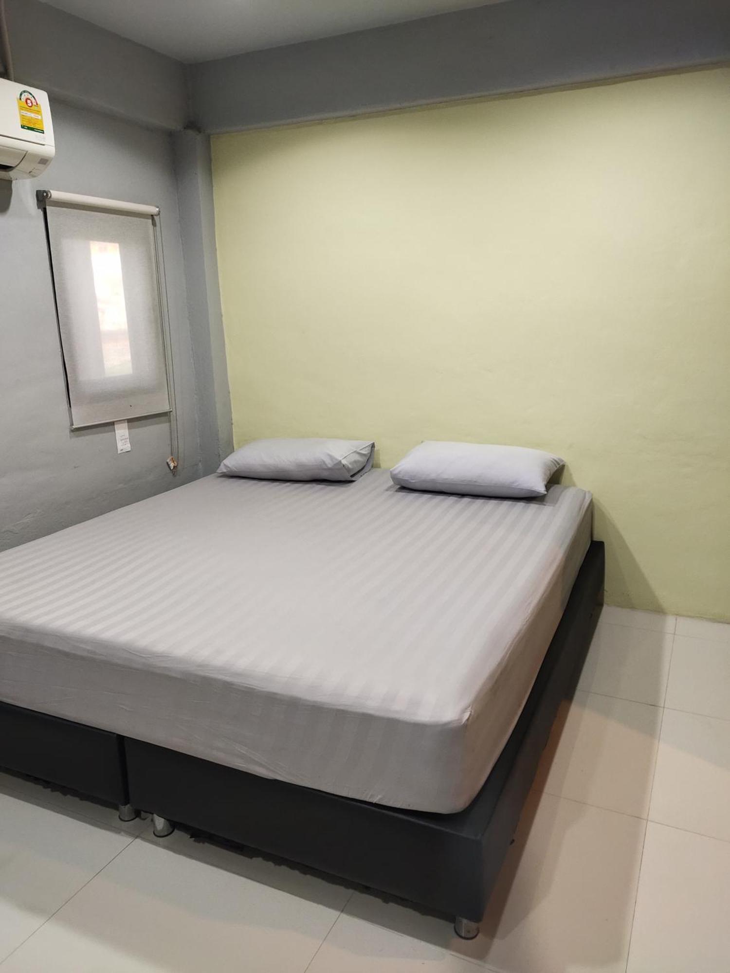 9 Hostel Chiang Mai Dış mekan fotoğraf