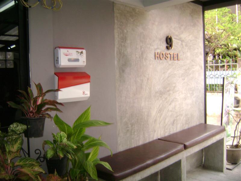 9 Hostel Chiang Mai Dış mekan fotoğraf
