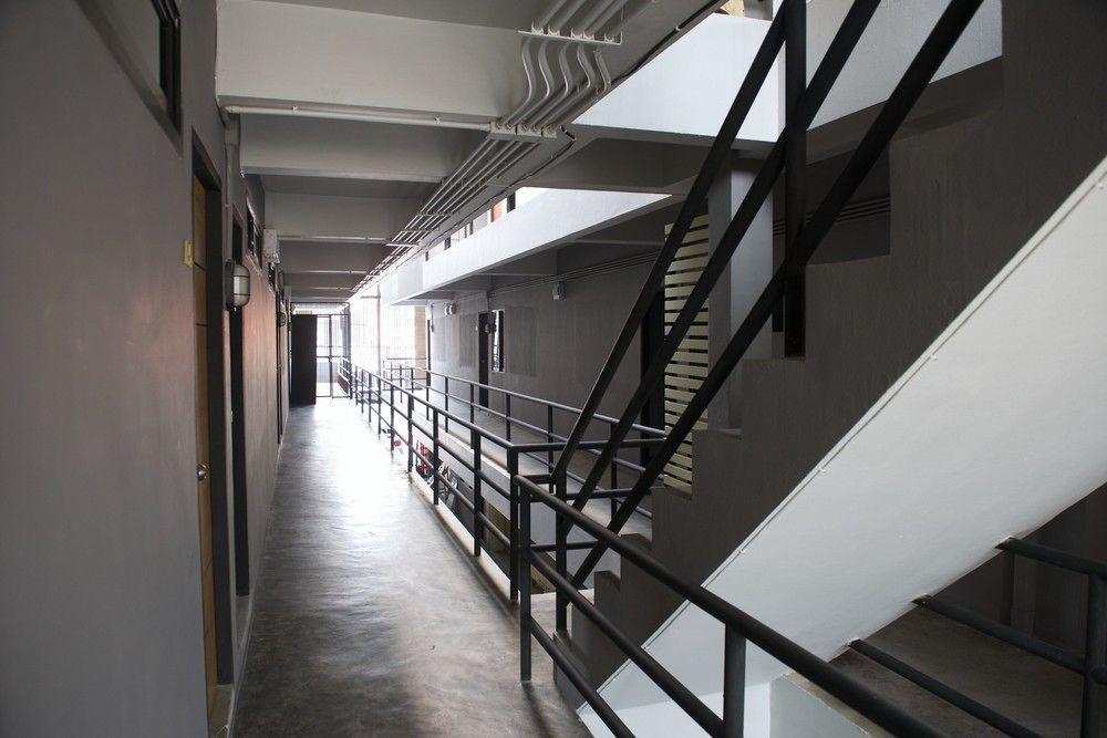 9 Hostel Chiang Mai Dış mekan fotoğraf